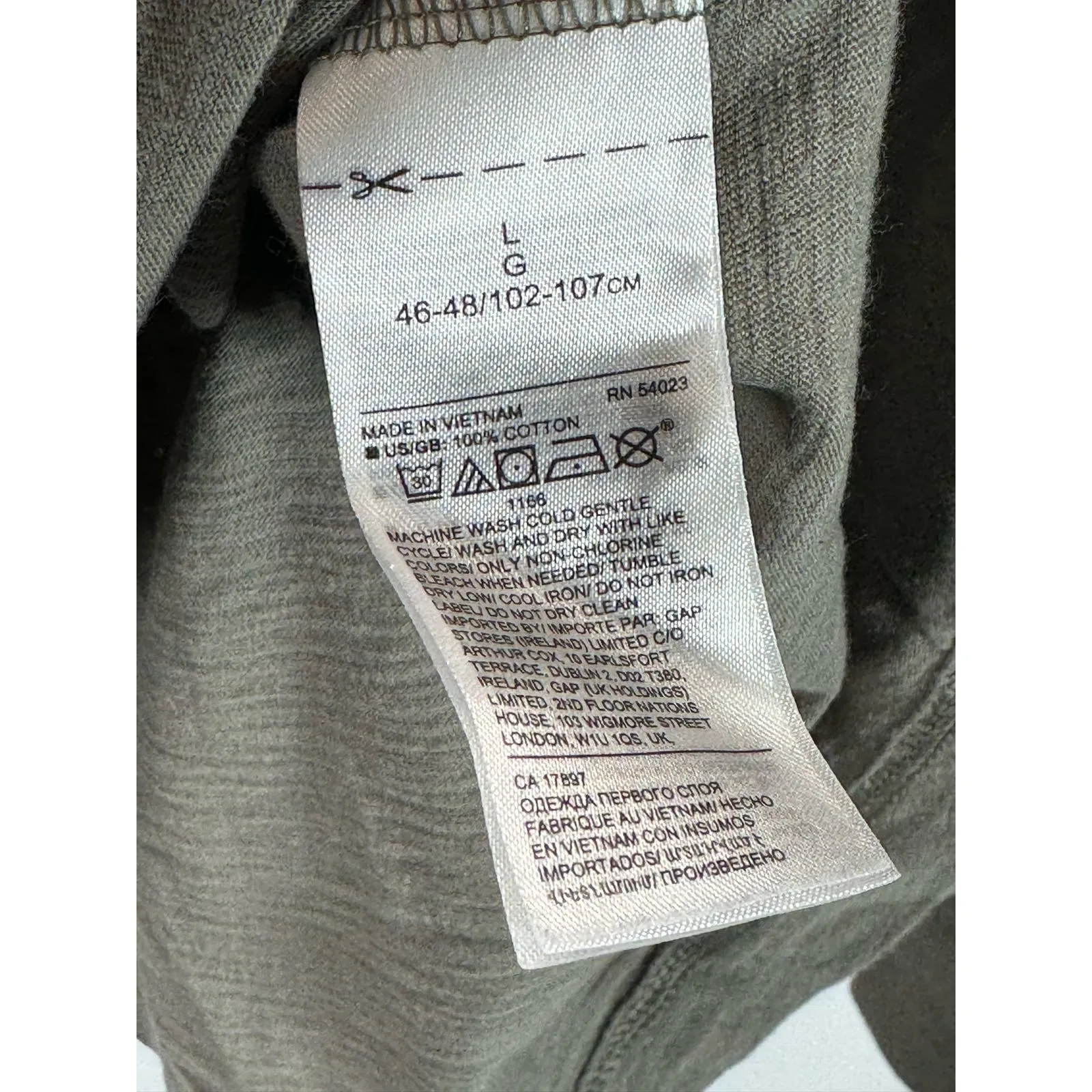 BANANA REPUBLIC Men's Seal Grey Organic Cotton Vintage Henley Shirt SZ L