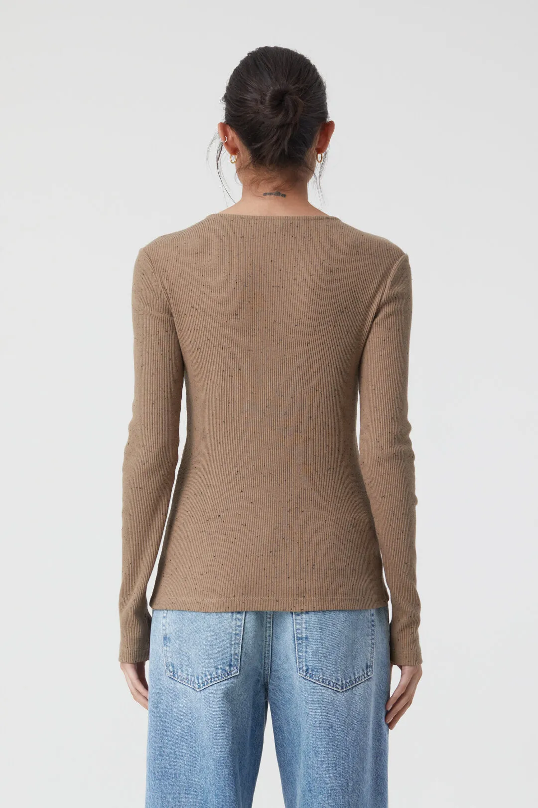 Closed Longsleeve Henley Brown