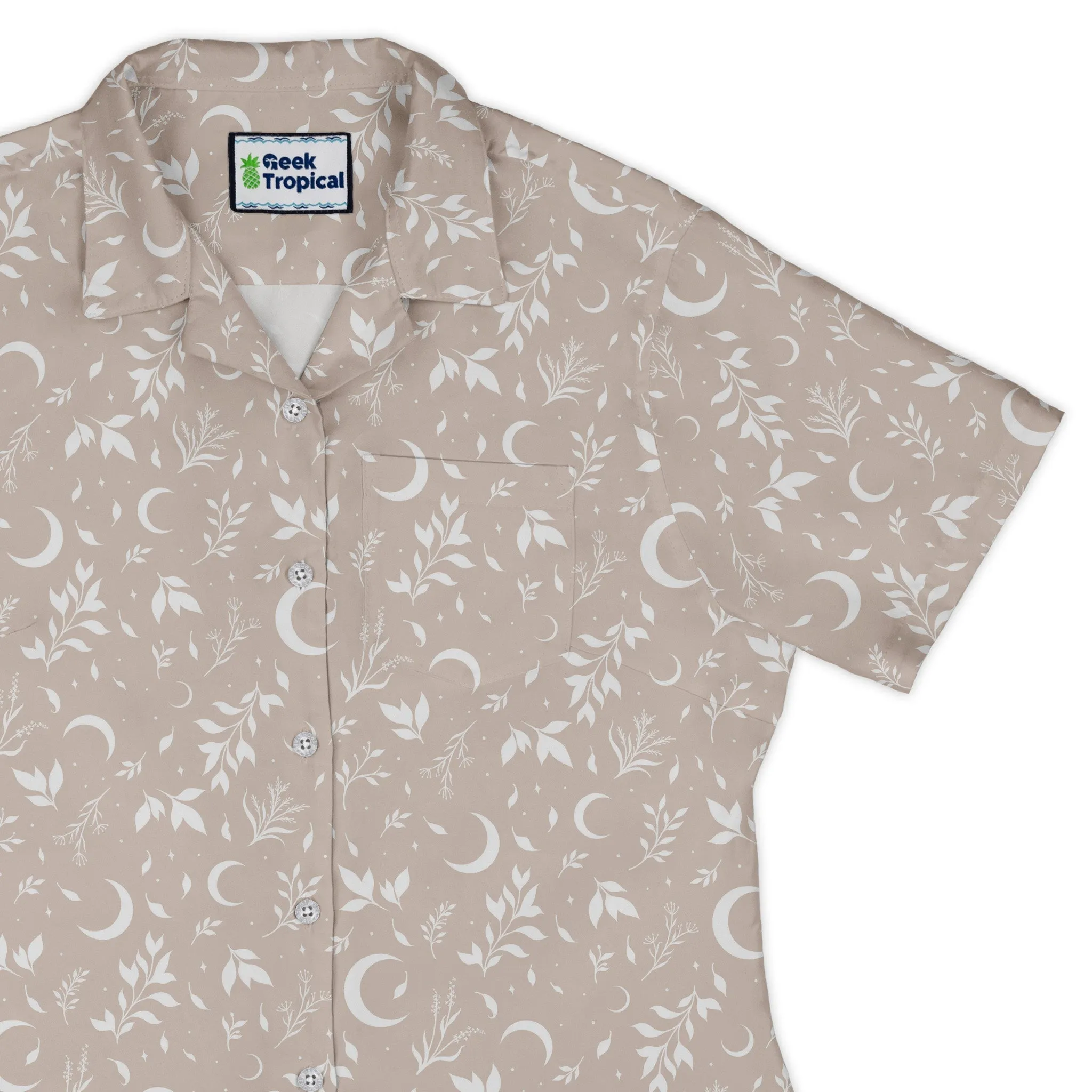 Episodic crescent moon garden biege Curvy Button Up Shirt