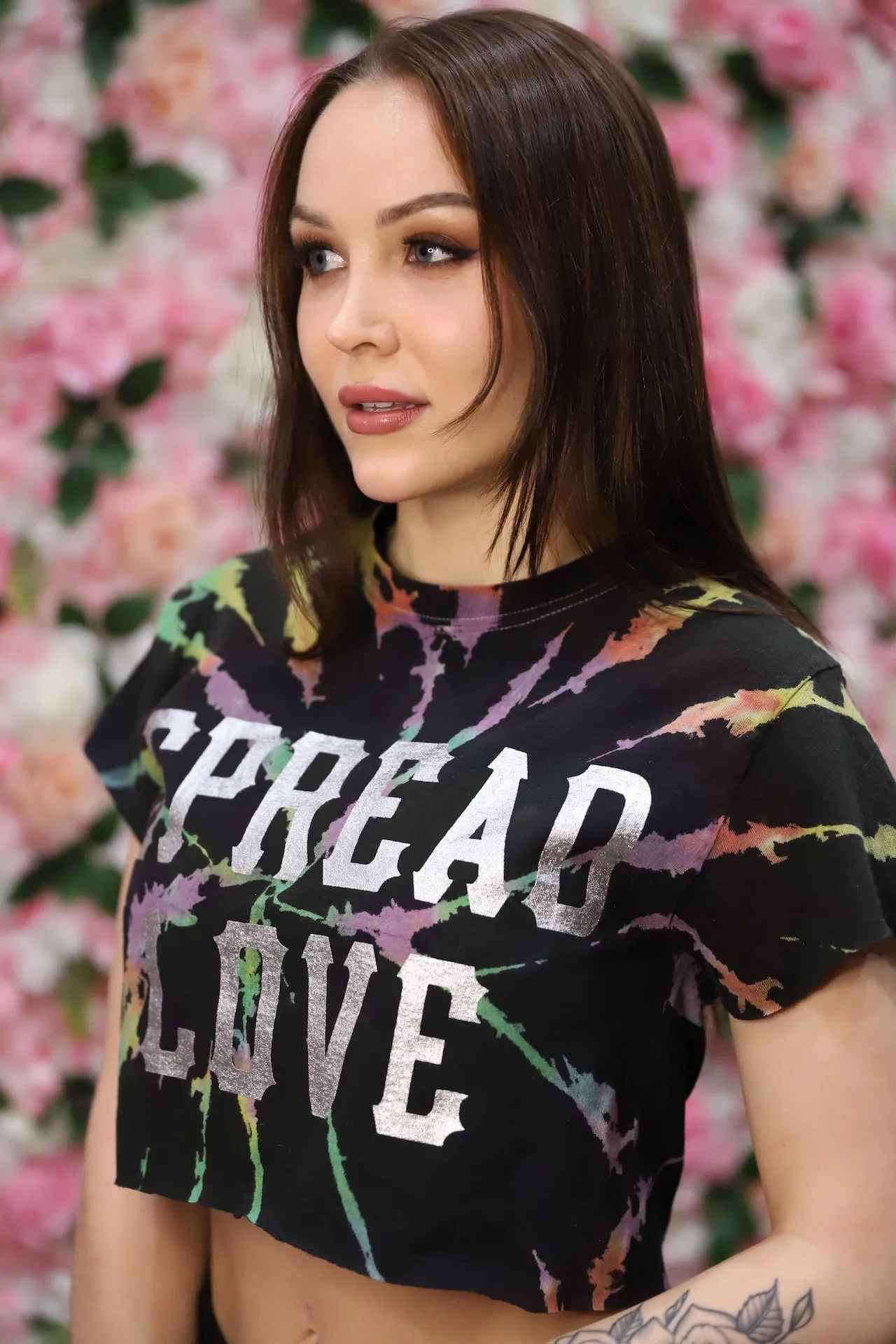 Galaxy Opal Spread Love Cropped Tee
