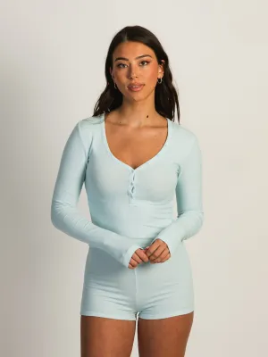 HARLOW HOLLY HENLEY DITSY LONG SLEEVE - LIGHT BLUE