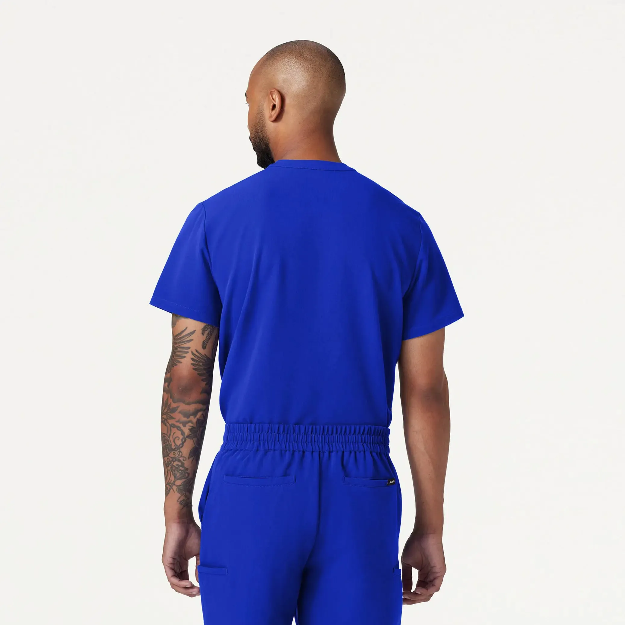 Jaanuu Men's Reeve Henley Scrub Top - Electric Blue