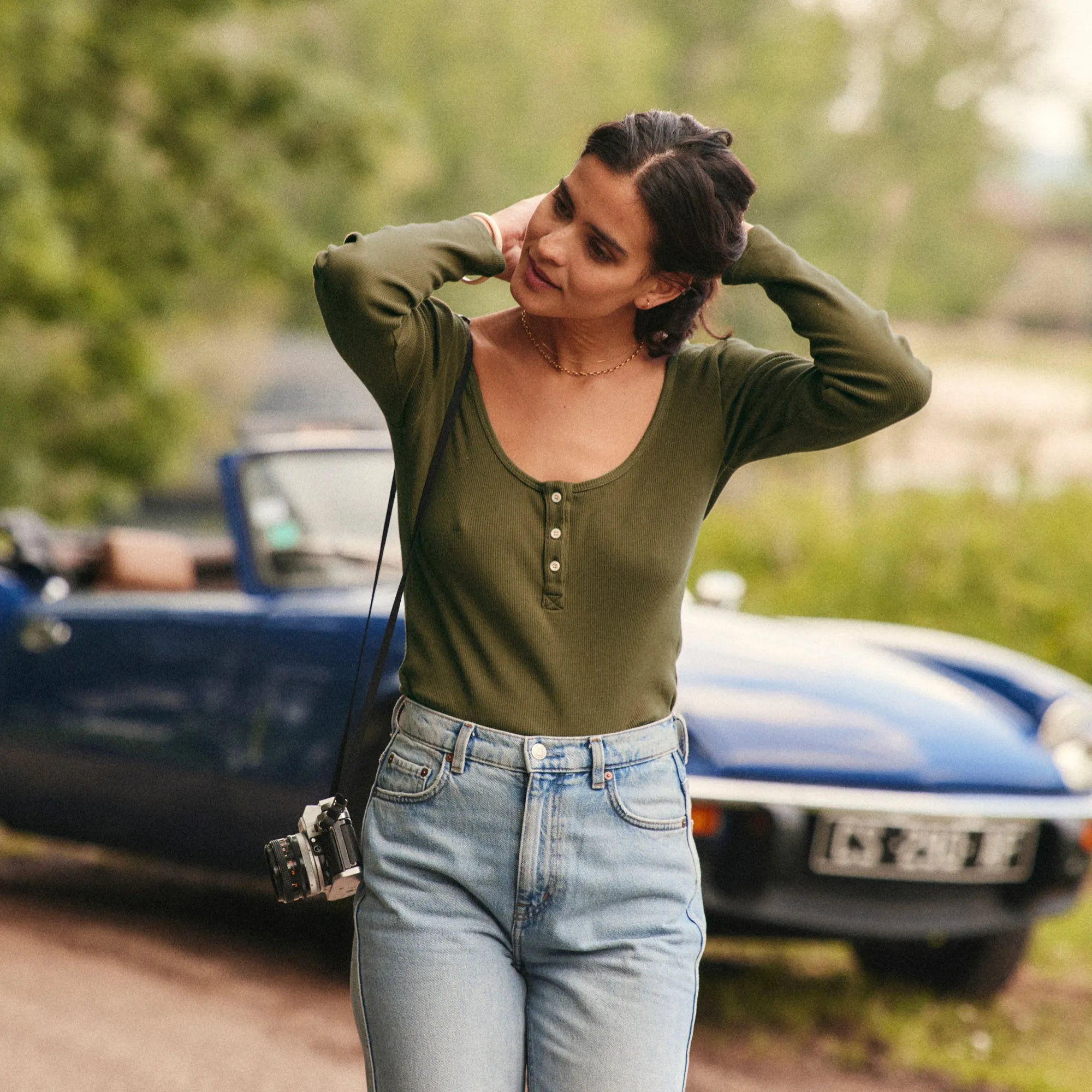 Le Henley V1