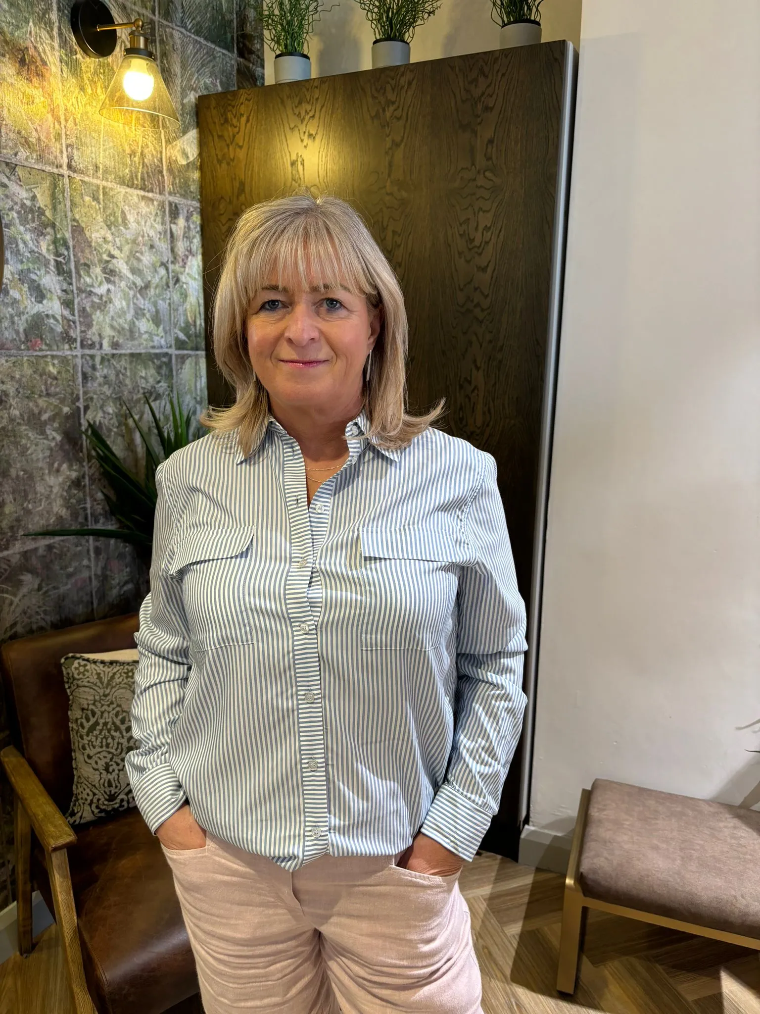 Long Sleeve Woven Blouse in Blue/White stripe