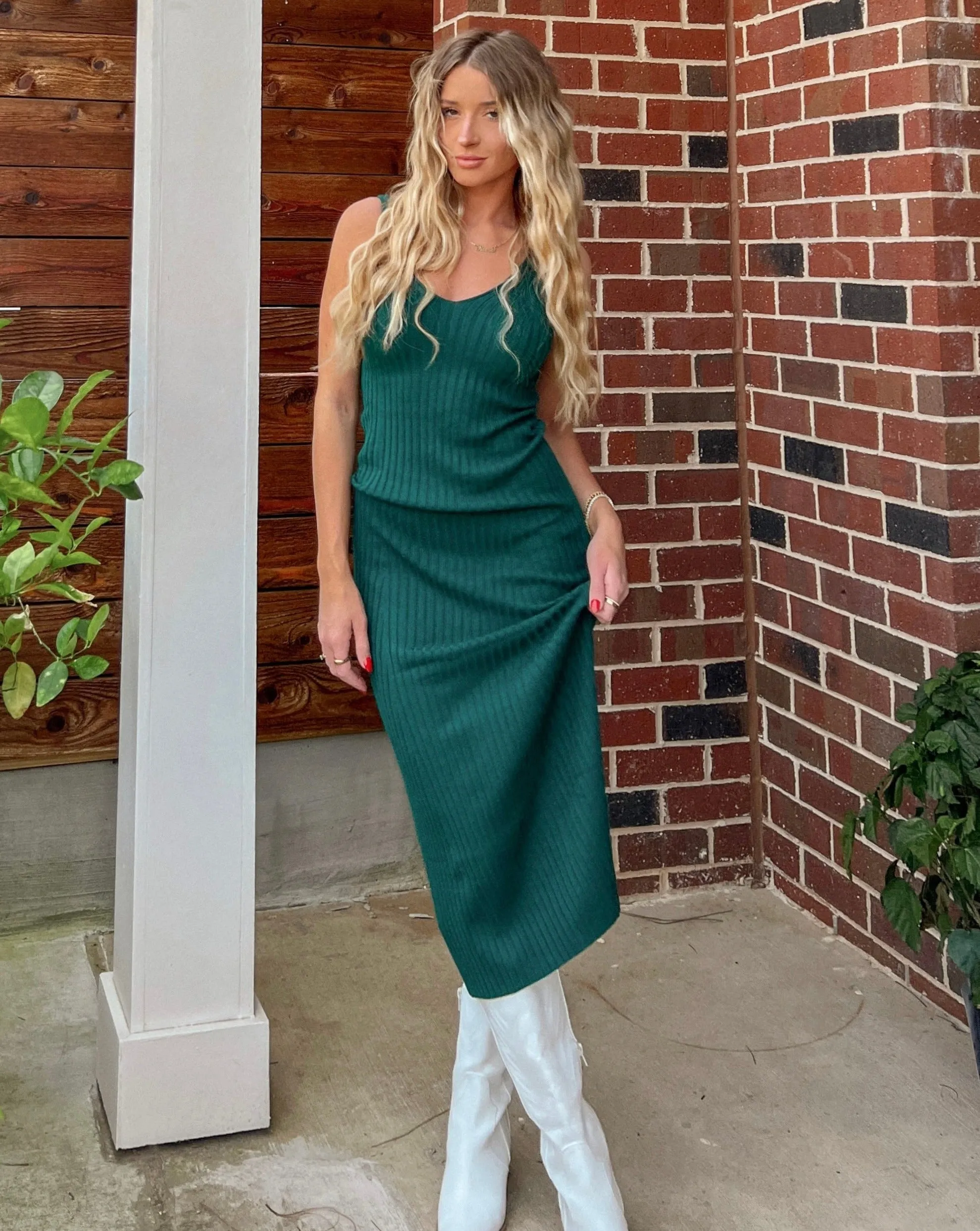 MEROKEETY Sleeveless V Neck Ribbed Knit Maxi Dress