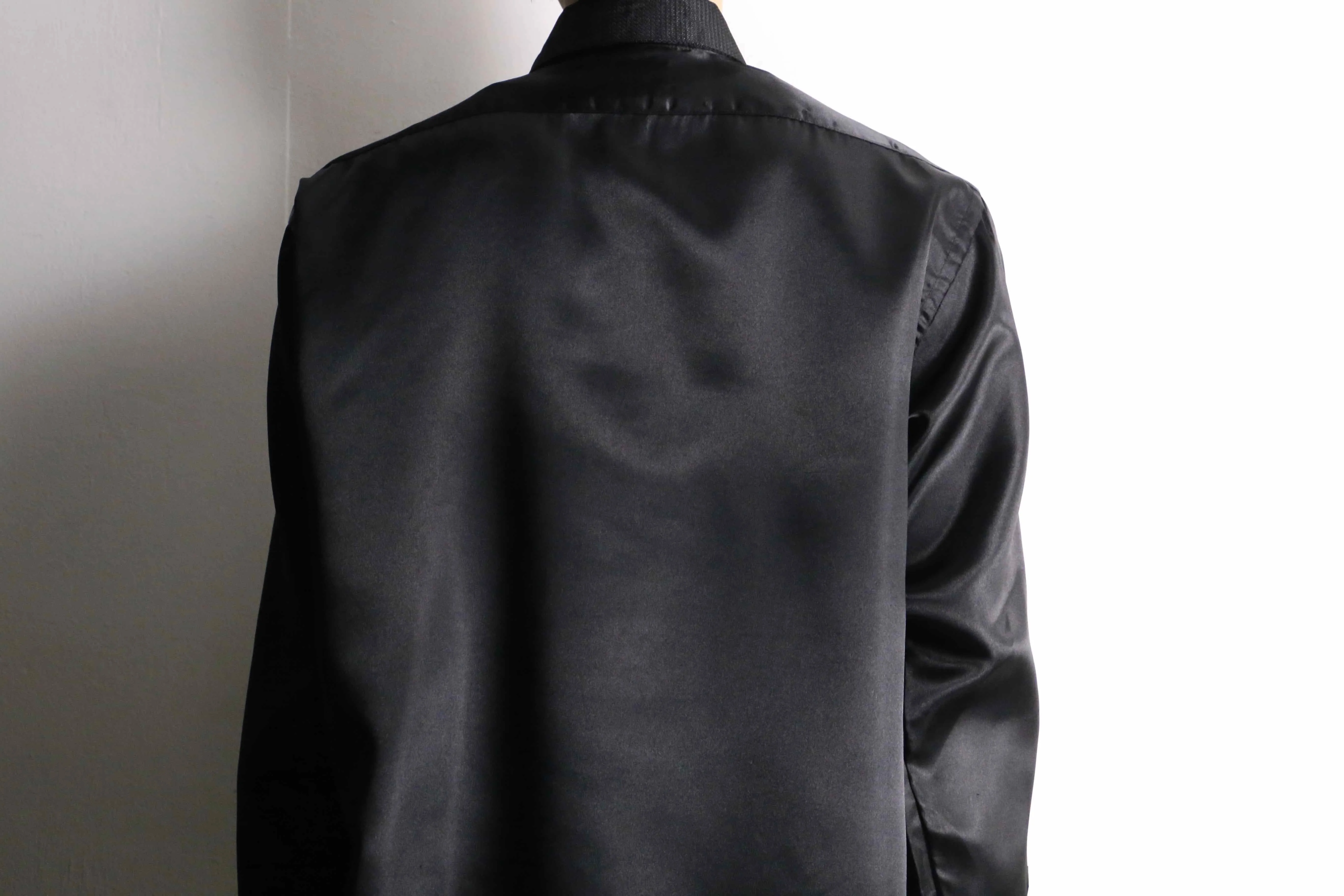 "STACY ADAMS" all black metallic dress shirt