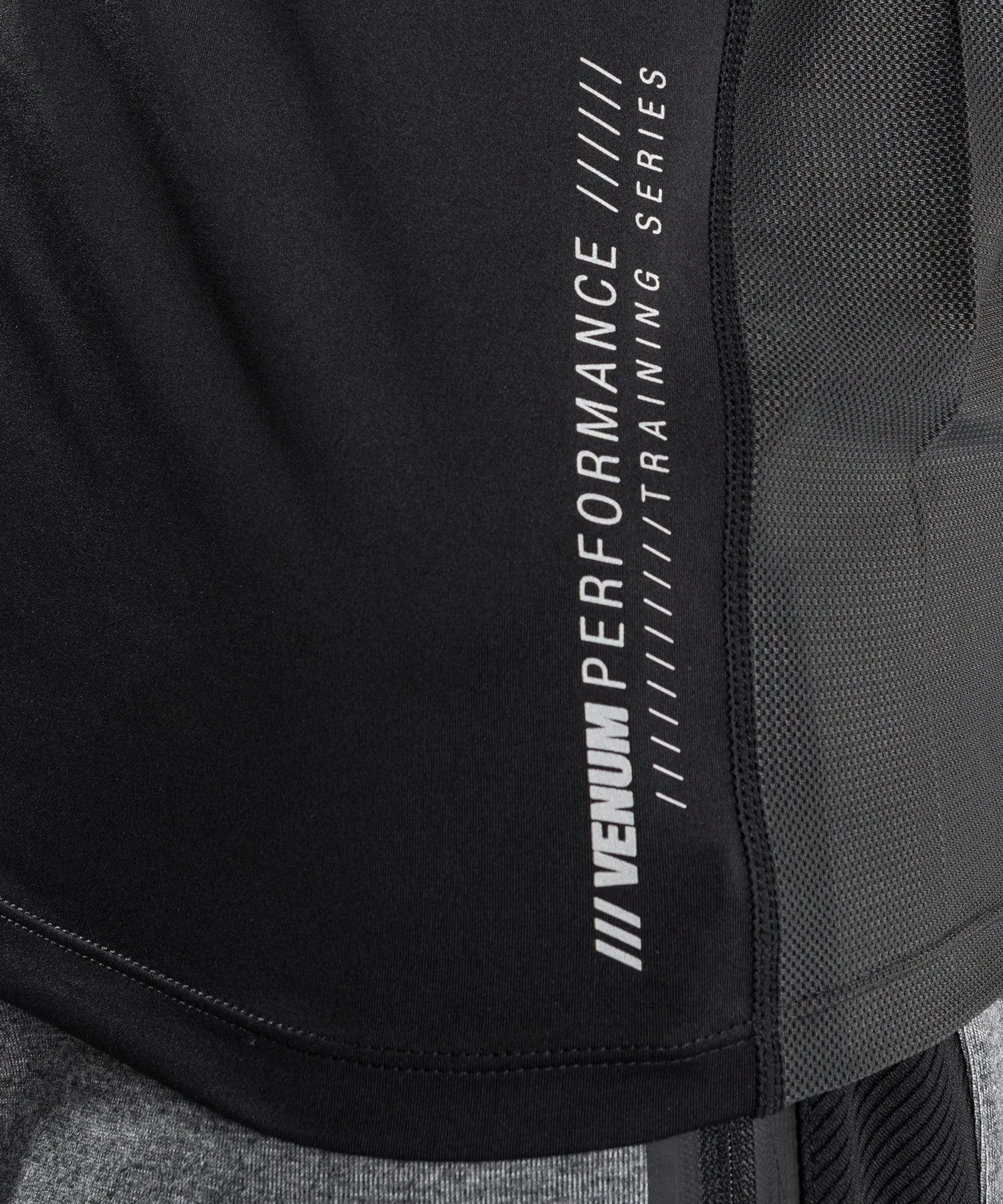 Venum Tempest 2.0 Dry tech T-shirt - Black/Grey