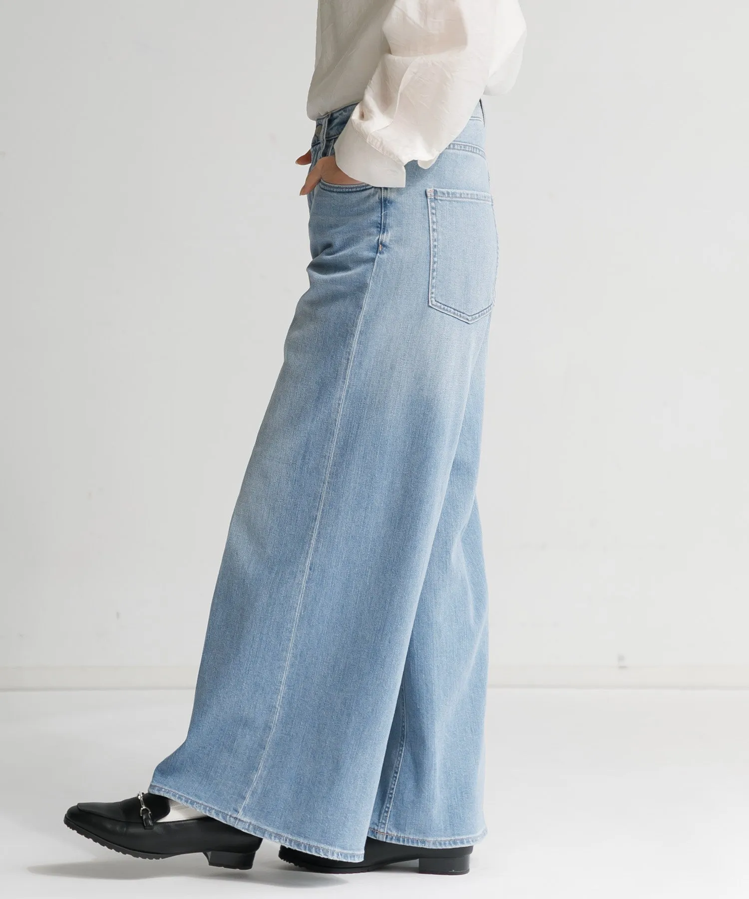 【WOMEN】Healthy denim Wild Ginger