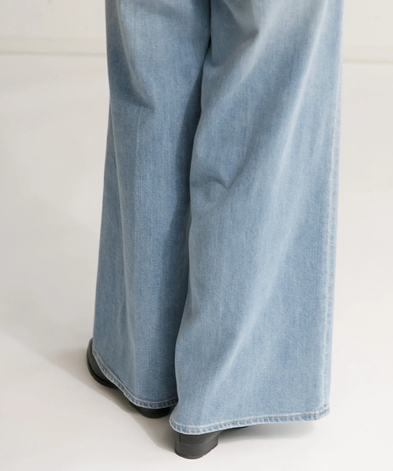 【WOMEN】Healthy denim Wild Ginger